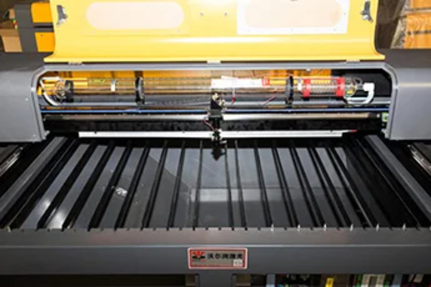 Precio de fábrica CNC chapa y  - Industrial Laser Cutting Machine Price reseña y precio